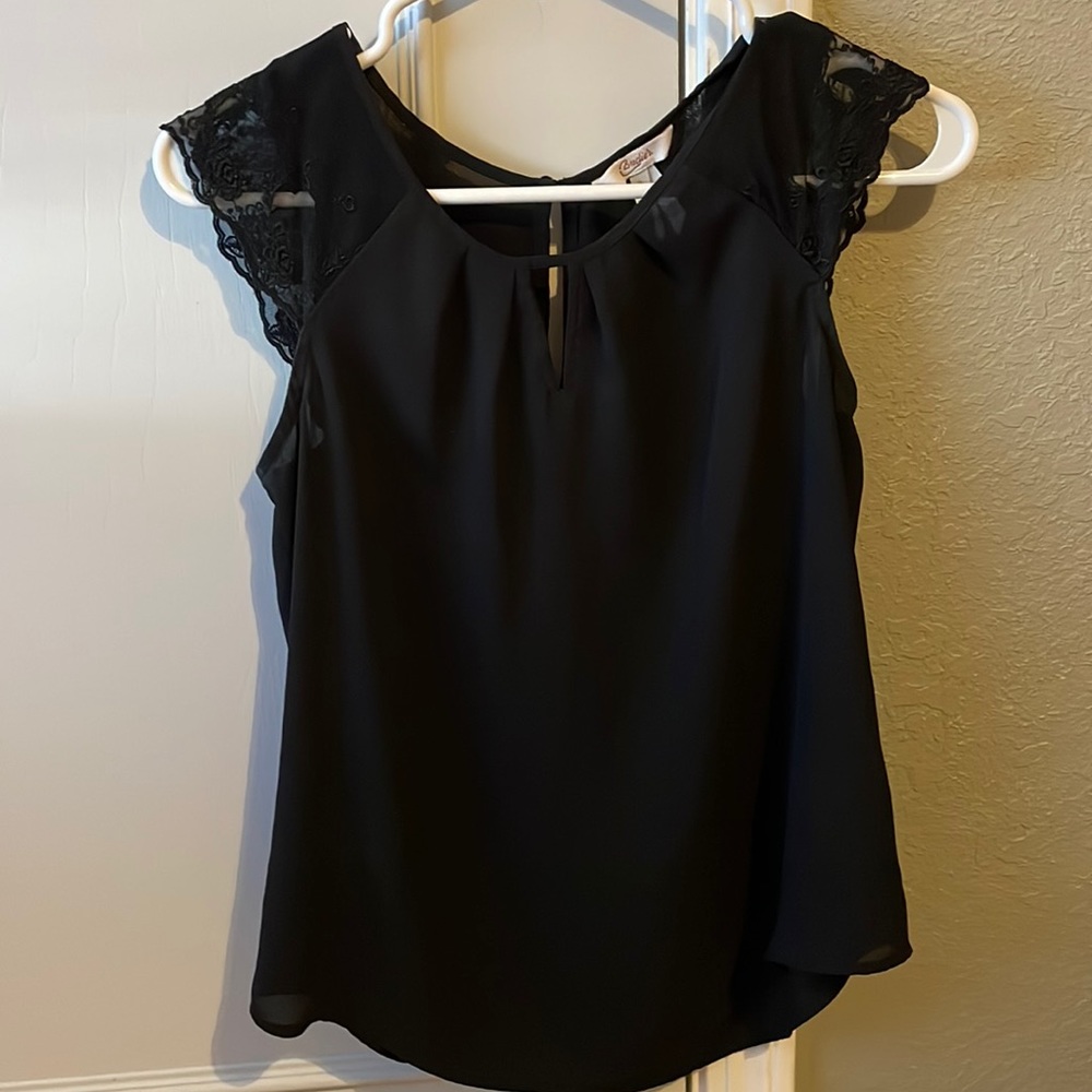 XS black blouse